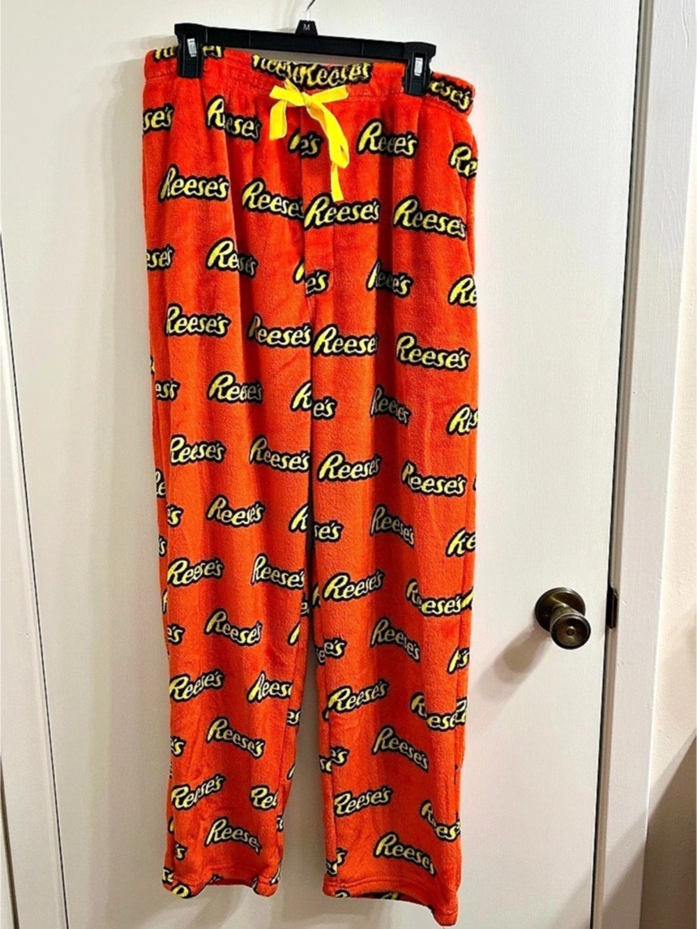Reese's Men’s Printed Pajama Pants in Orange & Black Size Medium